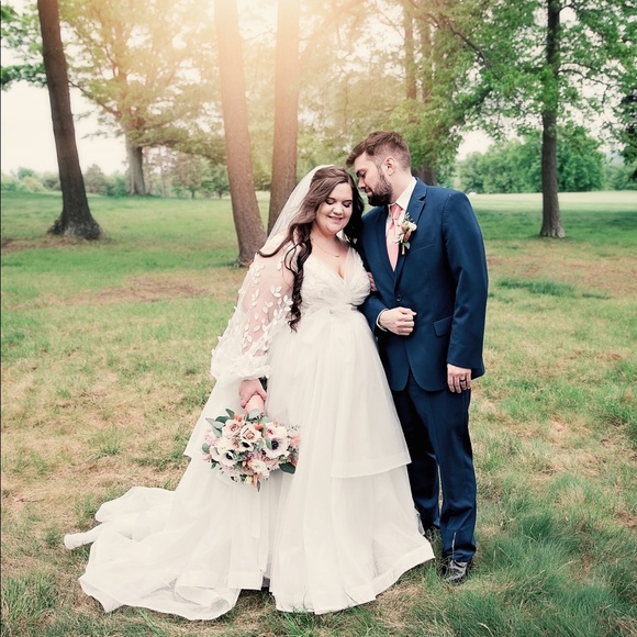 Meet Me 🤷🏻‍♀️ - Picture 4 of 10